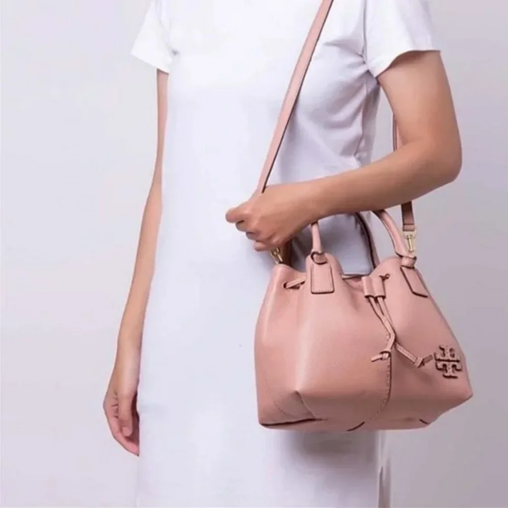 💗 Tory Burch McGraw Small Drawstring Satchel in Medowsweet